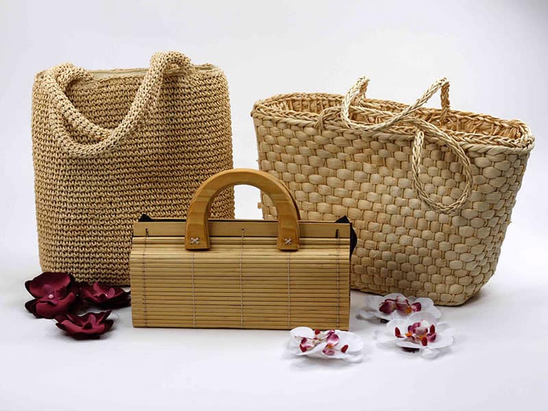 Bags in Natural Fibers and Materials